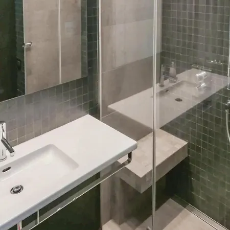 公寓 Three-bedroom In 格丁尼亚