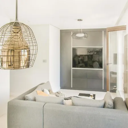 Three-bedroom In 格丁尼亚